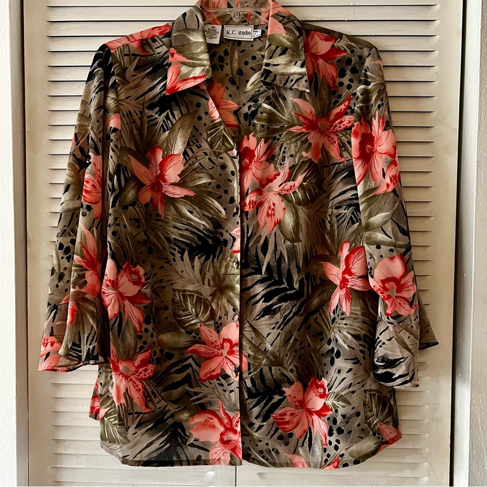 K. C. studio Floral Print Top